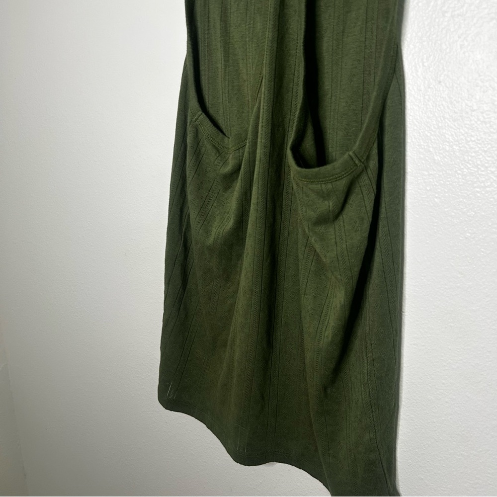 Aerie Green tank top for layering - Picture 4 of 6